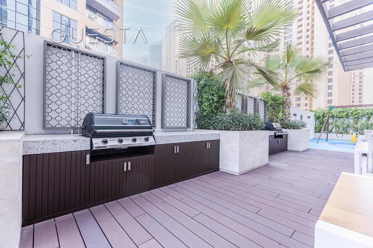 Liv Residence, Dubai Marina Exterior photo